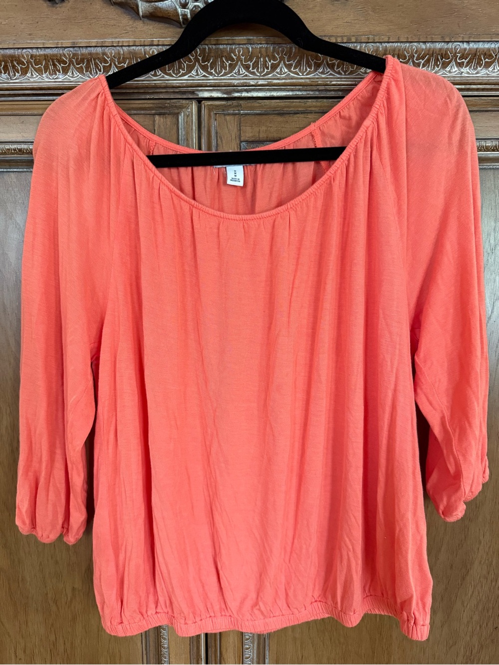 Old Navy Coral Scoop-Neck 3/4 Sleeve Top